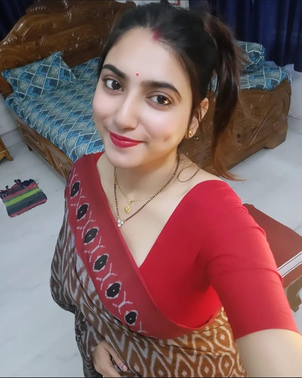 Welcome to kota rajasthan  genuine service provider riya singh escort service center unlim