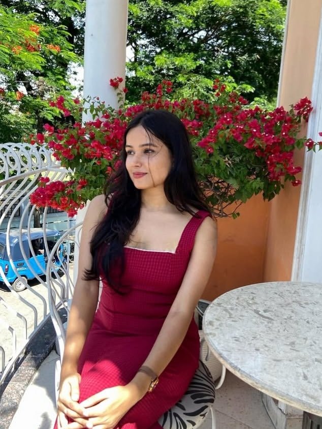 NASHIK CASH PAYMENT COLLEGE VIP Model Russian Girl Bhabhi Go...