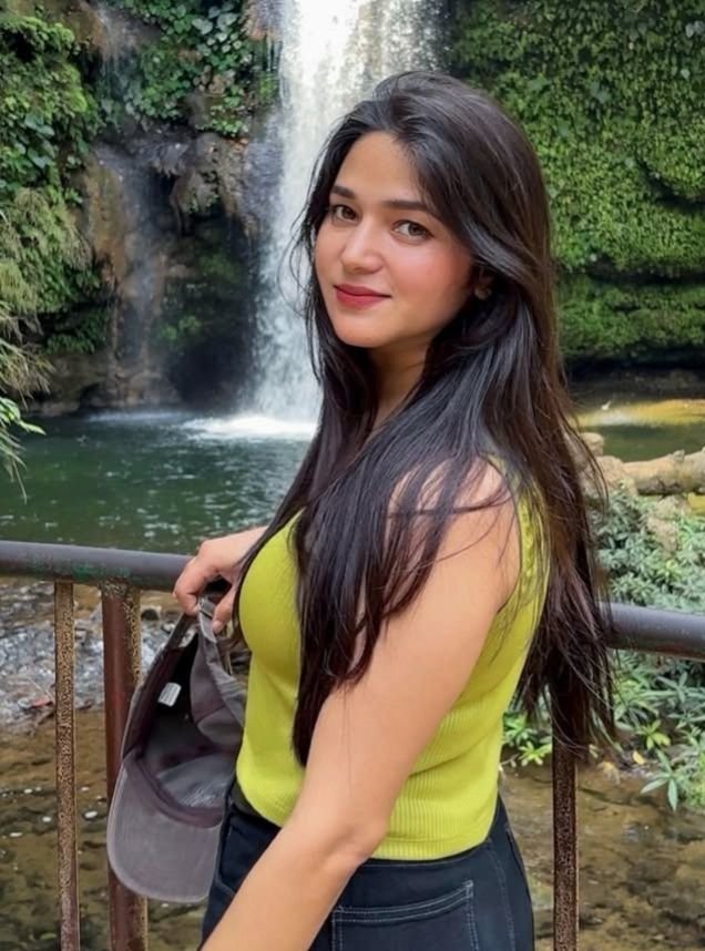 Nashik New Model Girl Cash Payment College